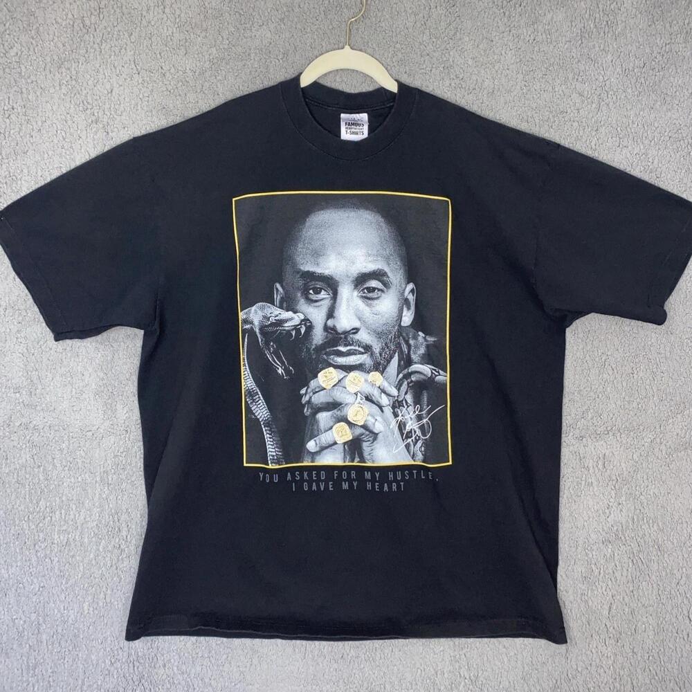 Kobe Bryant Legends Live Forever Black Mamba Tee Mens 3
